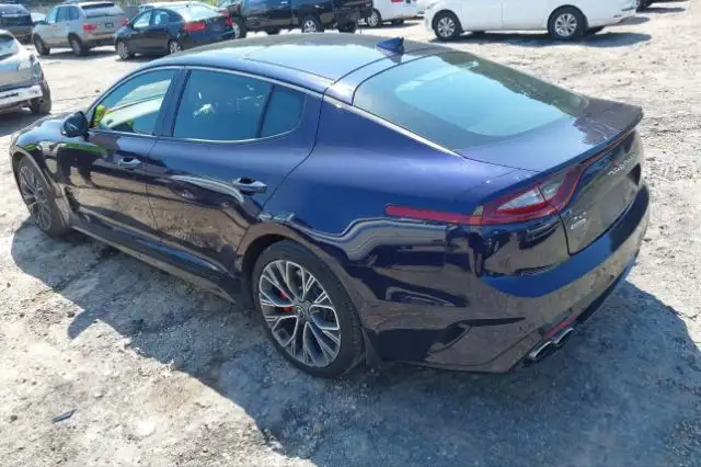 KIA STINGER GT	 KNAE35LC5L6085044