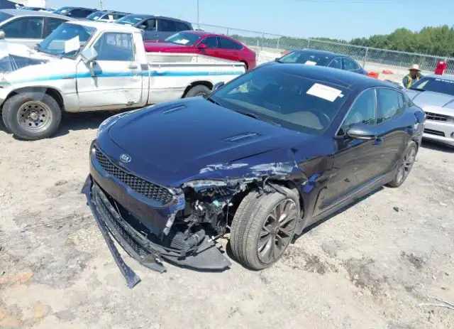 KIA STINGER GT	 KNAE35LC5L6085044