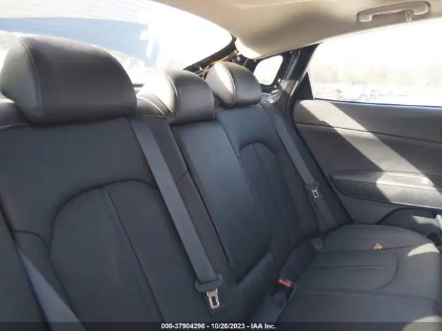 KIA OPTIMA 2019 5XXGT4L30KG295377