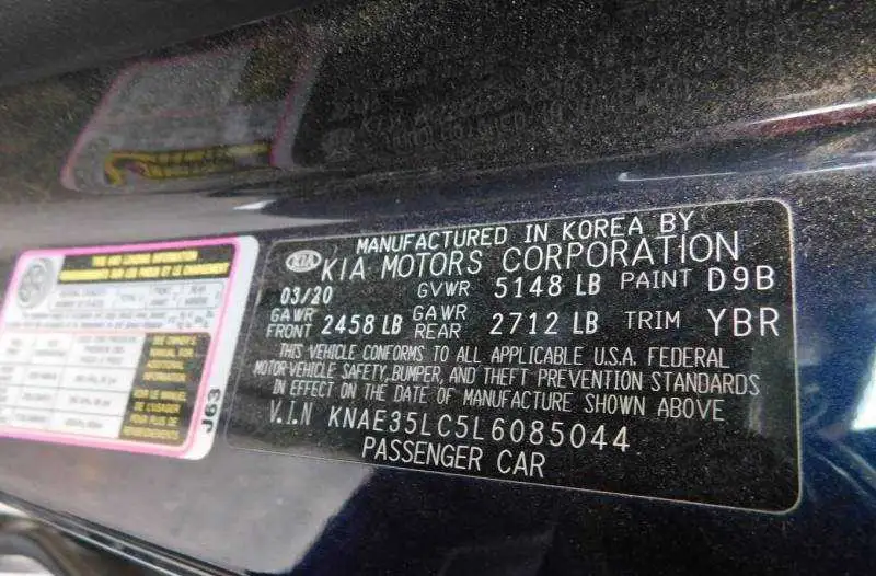 KIA STINGER GT	 KNAE35LC5L6085044